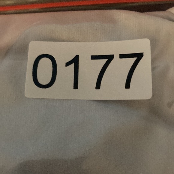 Nike Sportswear Women’s Windrunner Hooded Jacket Medium - Picture 15 of 16